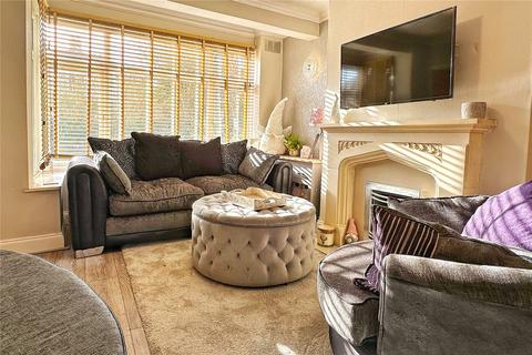 57 Atherley Grove, Chadderton, Oldham, OL9 8DD