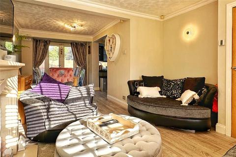 57 Atherley Grove, Chadderton, Oldham, OL9 8DD