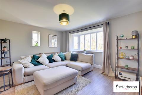 2 bedroom flat for sale, The Croft, Thornholme Road, Ashbrooke, Sunderland