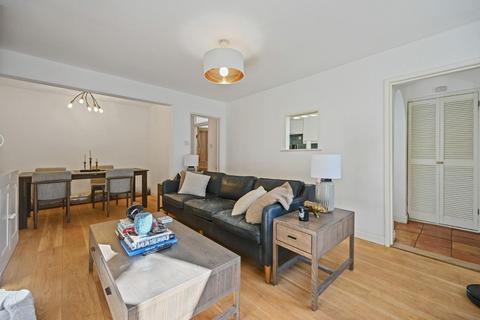 18a Grange Park, London, W5 3PS