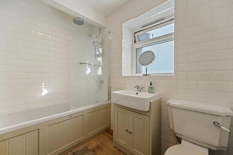 18a Grange Park, London, W5 3PS