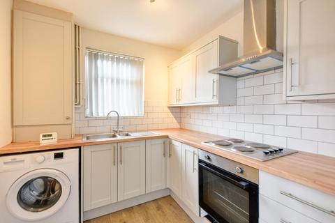 2 bedroom flat to rent, Porchester Road, Nottingham