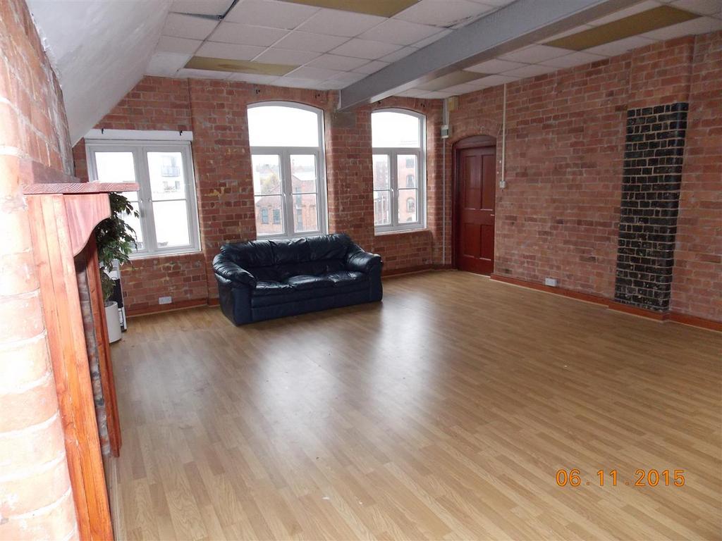 2nd Floor 1 6.JPG