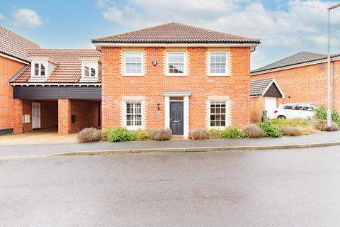 4 bedroom detached house for sale, Adcock Drive, Sprowston