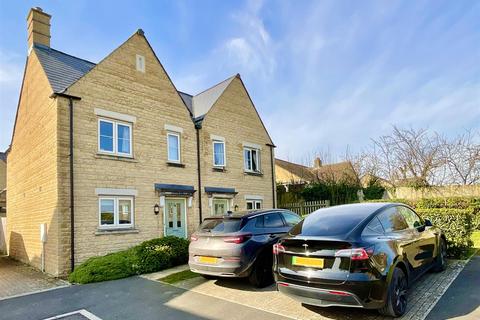 2 bedroom semi-detached house for sale, Spire View, Cirencester