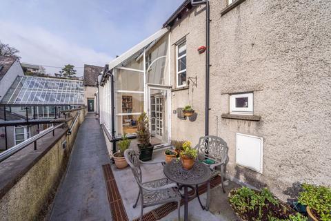 2 bedroom property for sale, 28 Websters Yard, Highgate, Kendal