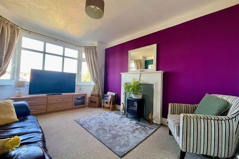 2 bedroom flat for sale, Draycott Road, Bournemouth BH10