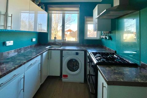17a Draycott Road, Ensbury Park, Bournemouth, BH10 5AP