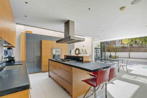 5 bedroom terraced house for sale, Quarrendon Street, London