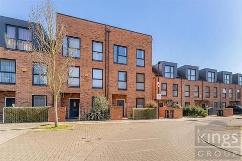 3 bedroom end of terrace house for sale, Canning Square, Enfield