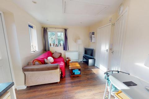 1 Bramley Grove, Northampton, NN3 9HJ