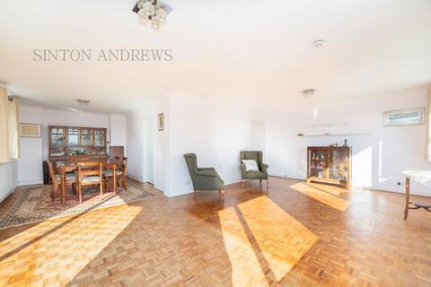 3 bedroom apartment for sale, Thackeray Court, Hanger Vale Lane, London, W5