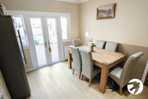 19 Clive Road, Belvedere, DA17 5BJ