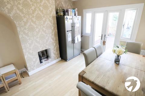 19 Clive Road, Belvedere, DA17 5BJ