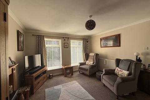 undefined, Tewkesbury GL20