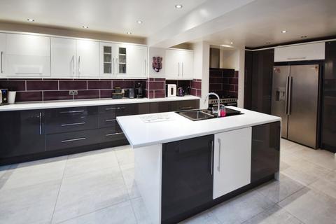 4 bedroom semi-detached house for sale, Skegness Road, Burgh Le Marsh PE24