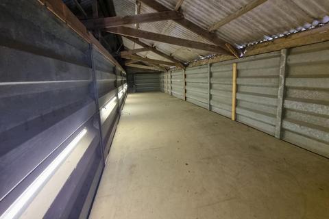 Storage to rent, Ingatestone