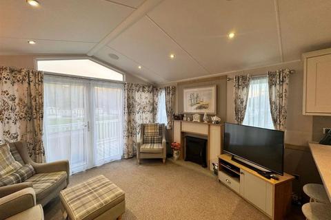 2 bedroom mobile home for sale, Woodleigh Caravan Park, Exeter EX6