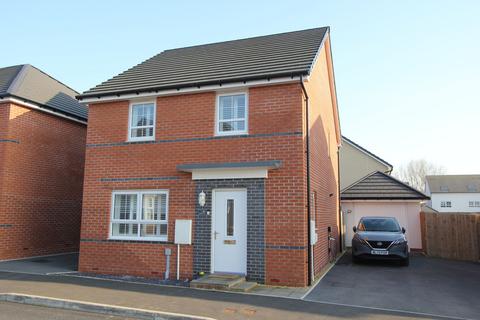 4 bedroom detached house for sale, Rhodfa'r Hurricane, St. Athan, CF62