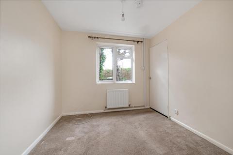 3 bedroom terraced house for sale, Alpine Close, Oakham