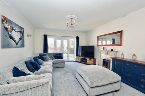 4 bedroom detached house for sale, Station Road, Warboys, Huntingdon, PE28