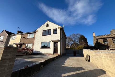 3 bedroom semi-detached house to rent, Guard House Avenue, Keighley, BD22