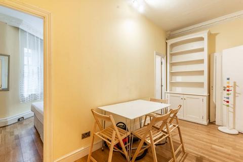 2 bedroom flat to rent, Stanhope Gardens, South Kensington, London, SW7