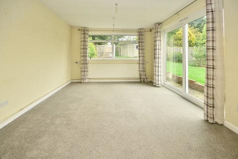 2 bedroom bungalow for sale, The Rise, Deal CT14