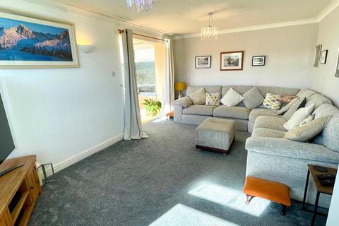 3 bedroom semi-detached house for sale, Conolly Close, Penrhyn Bay, Llandudno