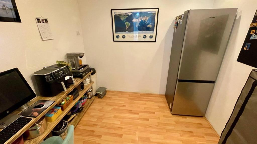Study/store/freezer room