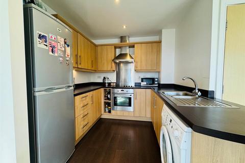 2 bedroom flat for sale, Highfields Park Drive, Derby DE22