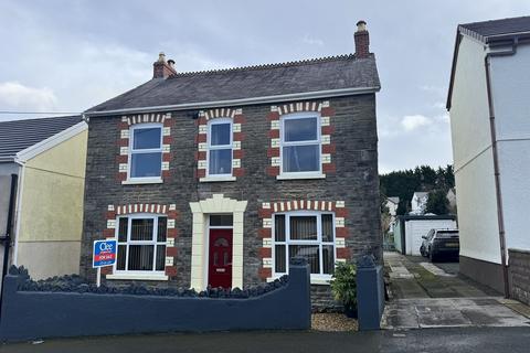 3 bedroom detached house for sale, Cowell Road, Garnant, Ammanford, Carmarthenshire.