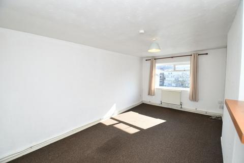 2 bedroom flat for sale, Moss Meadow Road, Wardley House, M6