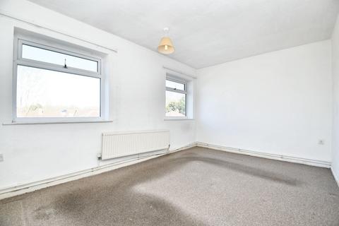 2 bedroom flat for sale, Moss Meadow Road, Wardley House, M6