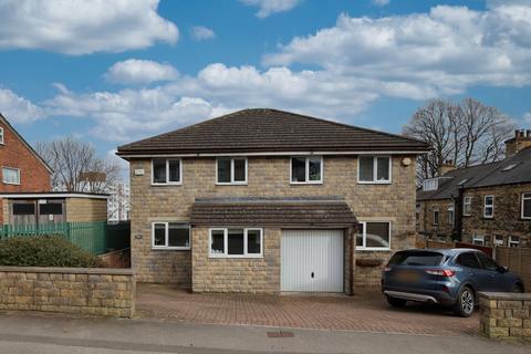 3 bedroom semi-detached house for sale, Wade Street, Farsley, Pudsey, West Yorkshire, LS28