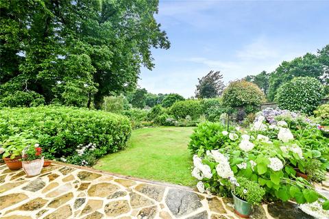 Woodend Corry Road, Hindhead, GU26 6PB