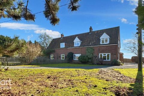 4 bedroom semi-detached house for sale, Harwich Road, Lawford, Manningtree, Essex