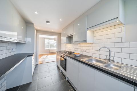 3 bedroom apartment for sale, Fortis Green, East Finchley, London, N2