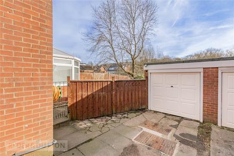 62 Bracken Close, Springhead, Oldham, OL4 4PB