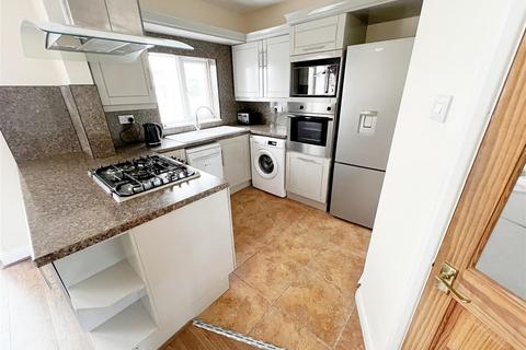 3 bedroom semi-detached house for sale, Drew Avenue, Grimsby, N.E. Lincs, DN32 0AY