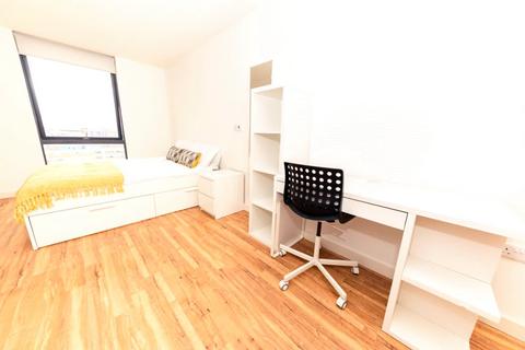 Property to rent, The Studios, 25 Plaza Boulevard, Liverpool, L8