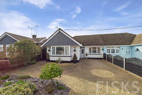 3 bedroom bungalow for sale, Northfalls Road, Canvey Island, SS8