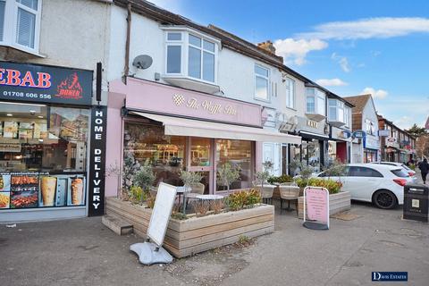 undefined, Ardleigh Green Road, Ardleigh Green, Hornchurch, RM11