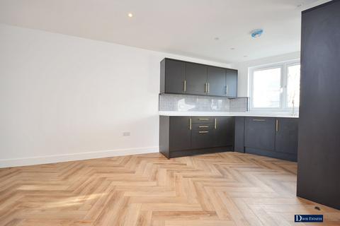 undefined, Ardleigh Green Road, Ardleigh Green, Hornchurch, RM11