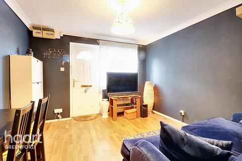 1 bedroom maisonette for sale, Concord Close, Northolt