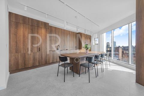 4 bedroom penthouse for sale, Newport Street, London