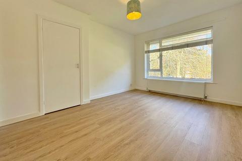 2 bedroom flat to rent, Westbourne