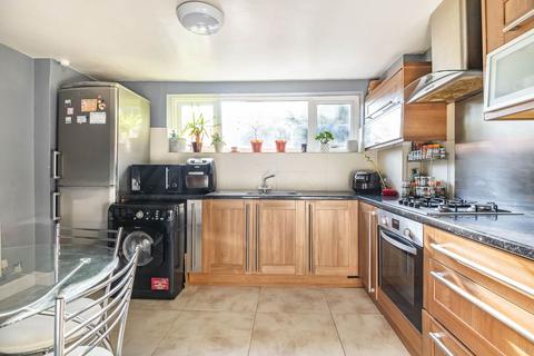 2 bedroom maisonette for sale, Mount Pleasant, Tadley RG26