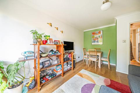 undefined, Palace Road, London