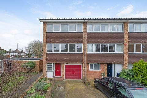 4 bedroom townhouse for sale, Victoria Close, West Molesey KT8